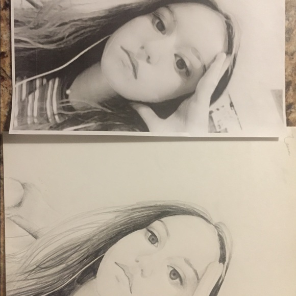 ONLY 25$ FOR A PORTRAIT NEGOTIATING PRICES - Picture 2 of 8